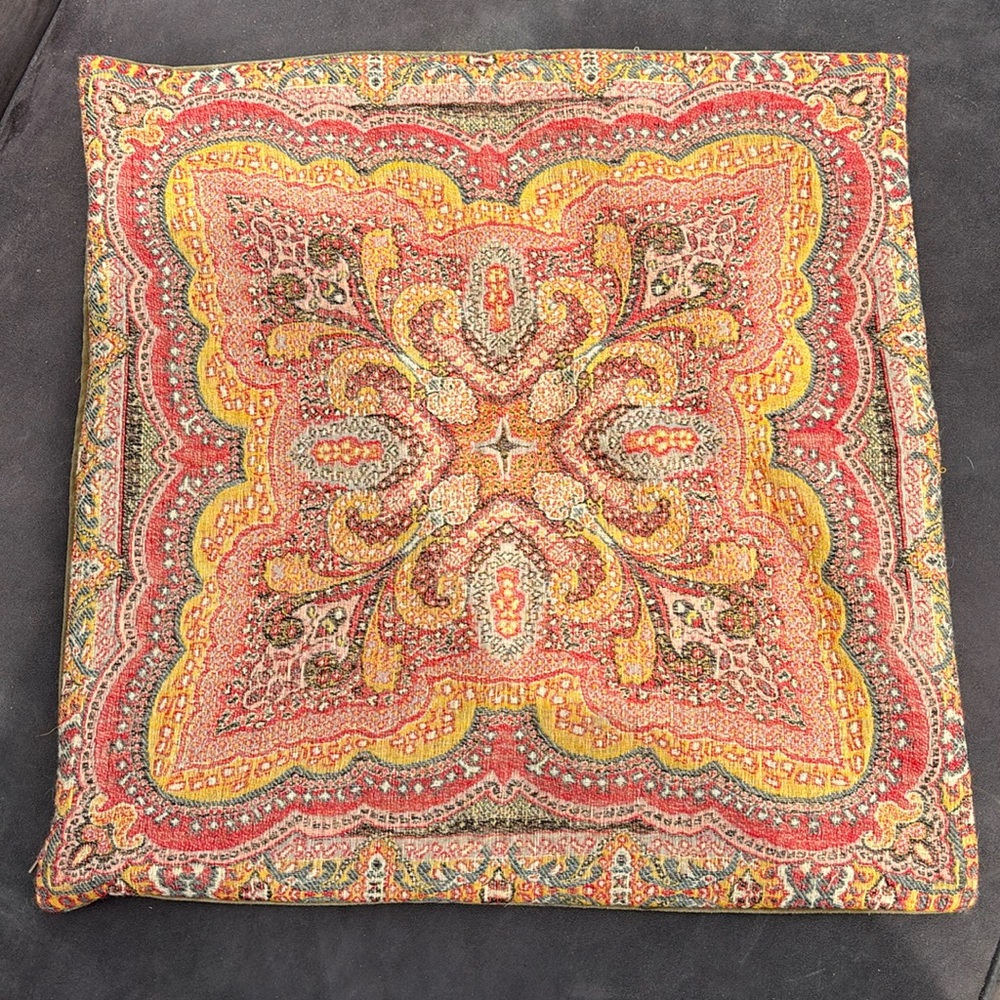 Potterybarn pillow cover